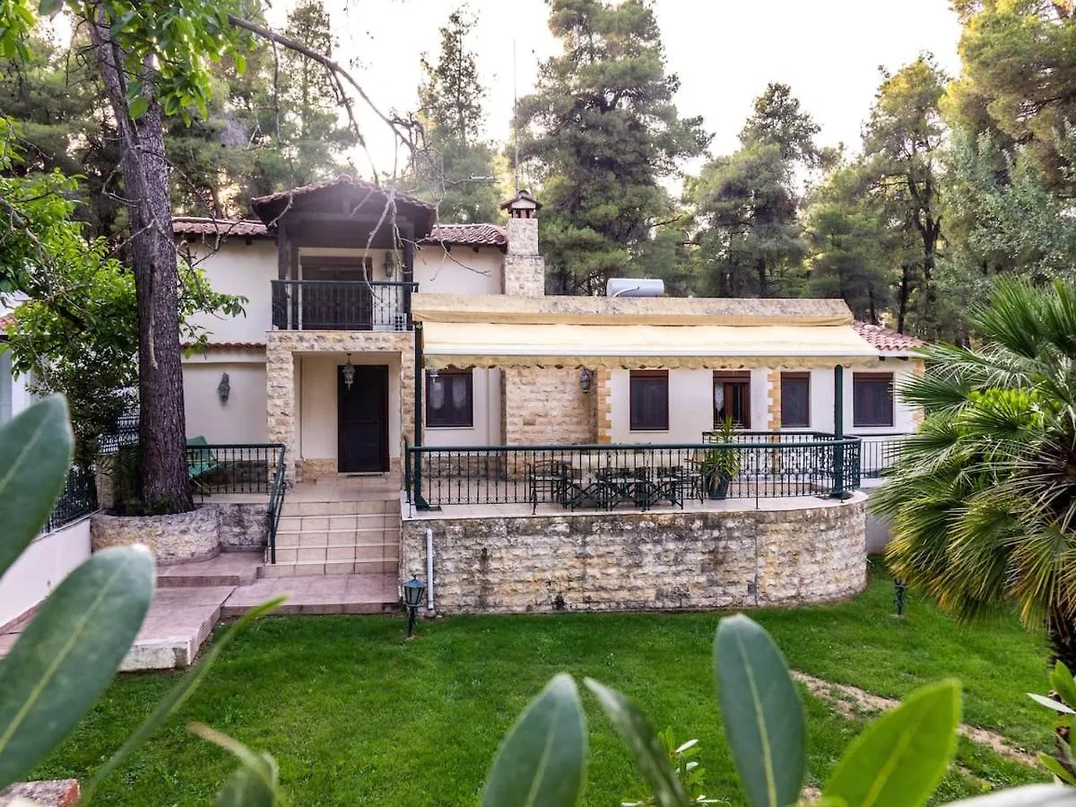 Sani Traditional Forest Villa بيت للعطل باراليا ساني